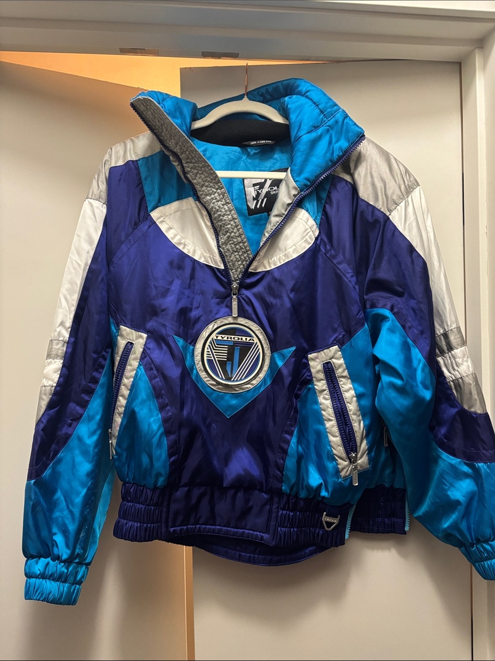 Vintage Tyrolia Blue & Teal Colorblock Insulated Ski Jacket